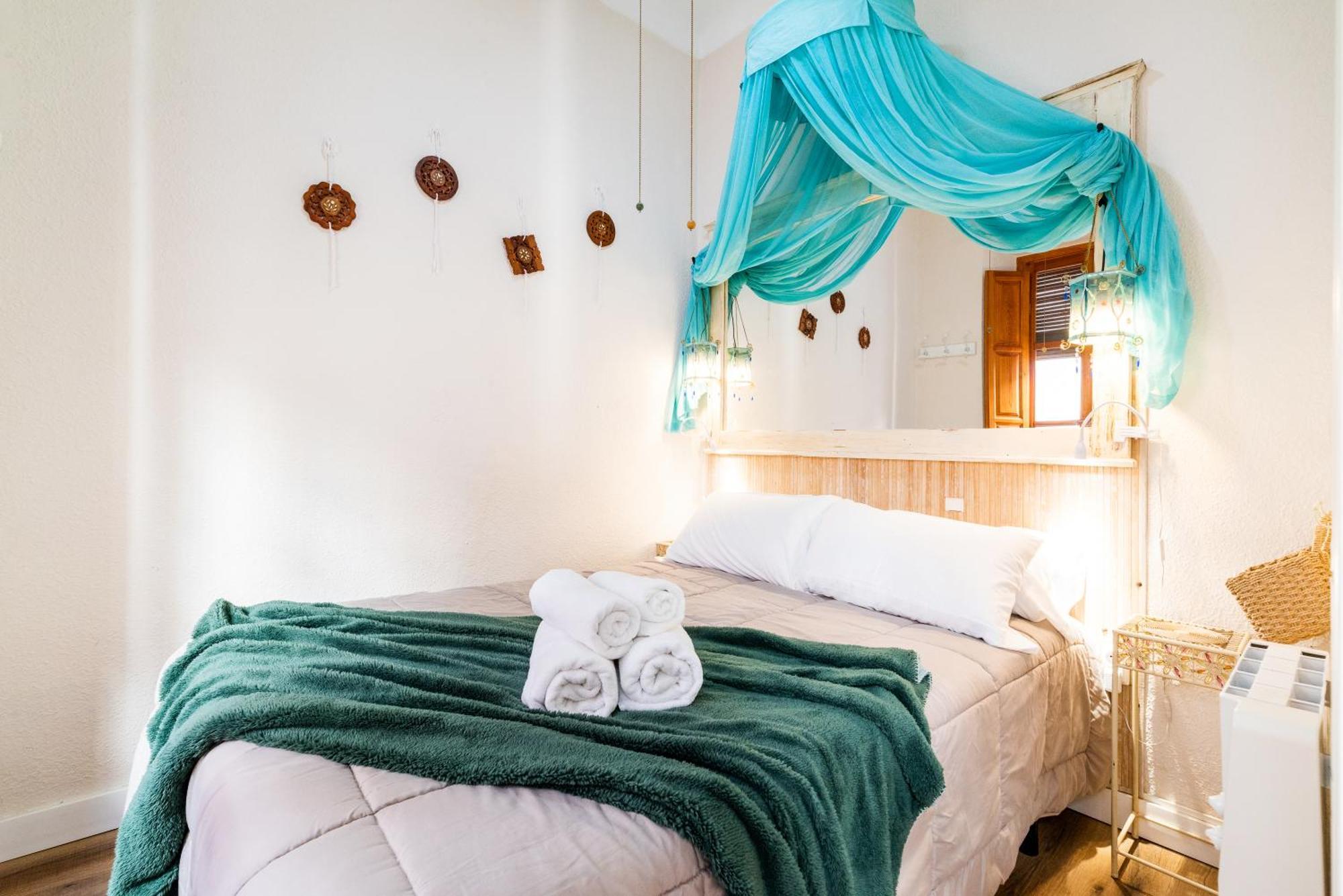 Apartamento Las Mil Y Una Noches Гранада Екстериор снимка