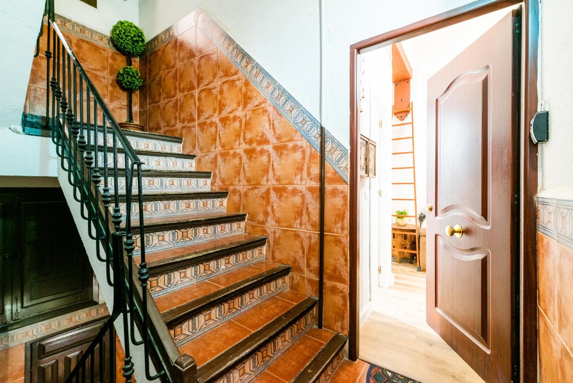Apartamento Las Mil Y Una Noches Гранада Екстериор снимка